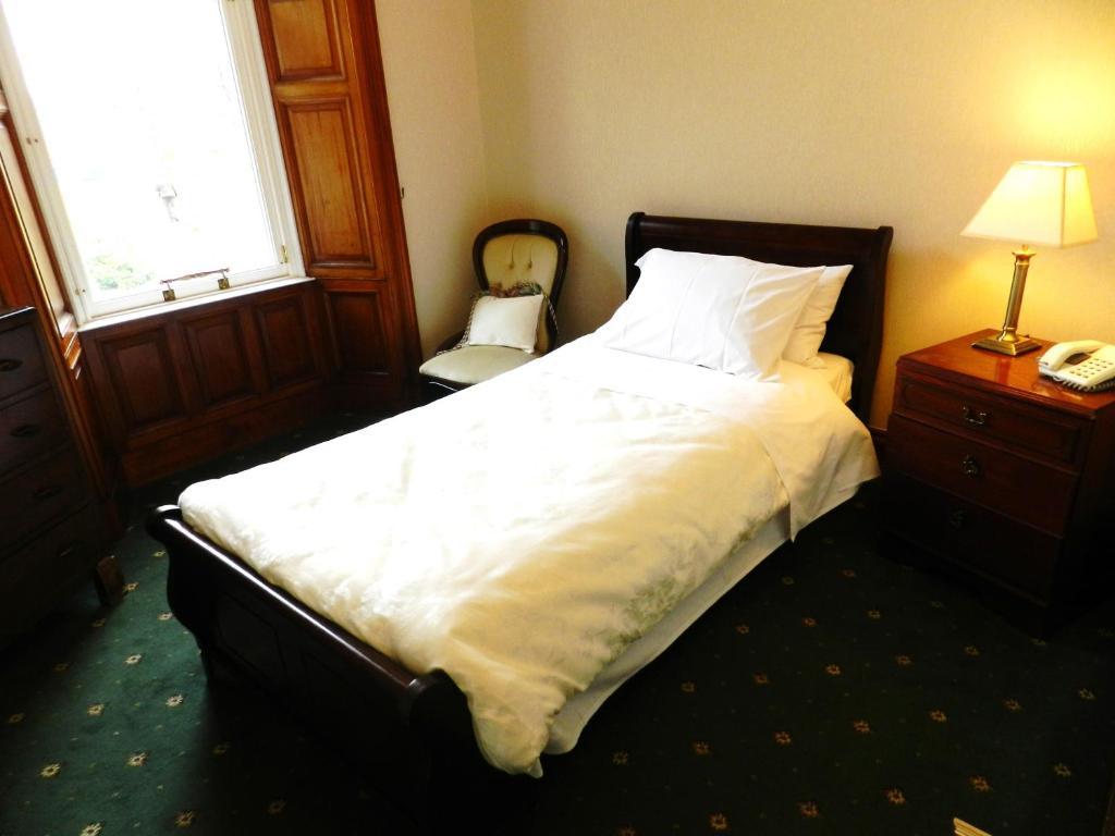 Ledgowan Lodge Hotel Акнешин Номер фото